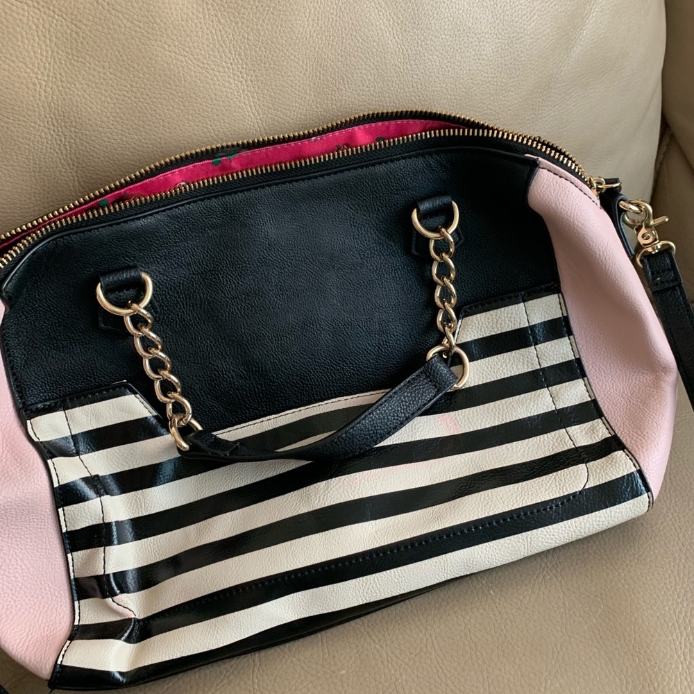 BETSEY JOHNSON purse